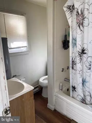 913 Pine St, Cambridge, MD 21613 photo 4