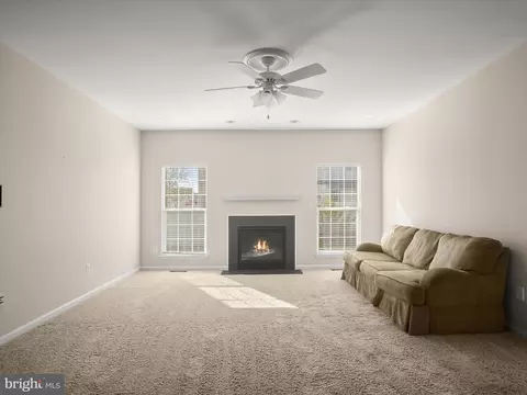 Living - 400 Caribbean Ave, Cambridge, MD 21613 photo 3 of 6