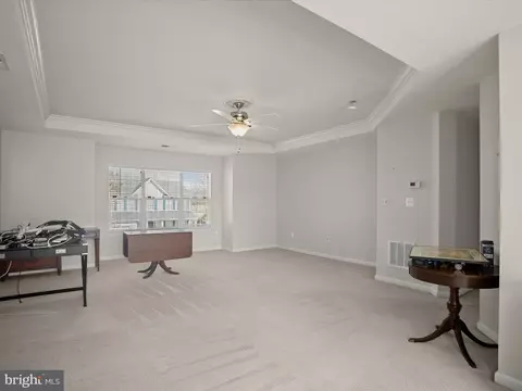 Living - 400 Caribbean Ave, Cambridge, MD 21613 photo 4 of 6
