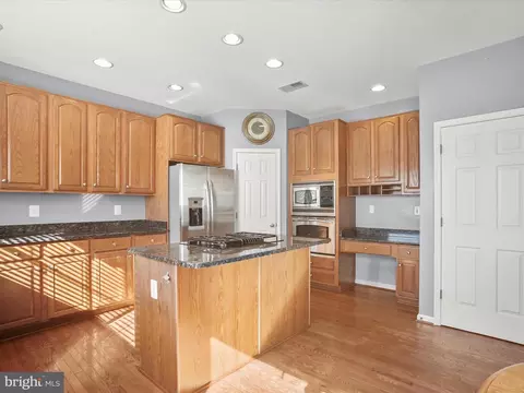 Kitchen - 400 Caribbean Ave, Cambridge, MD 21613 photo 3 of 7