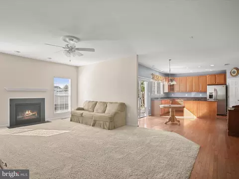 Living - 400 Caribbean Ave, Cambridge, MD 21613 photo 1 of 6