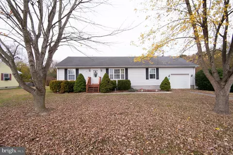 118 Jackson St, Hurlock, MD 21643