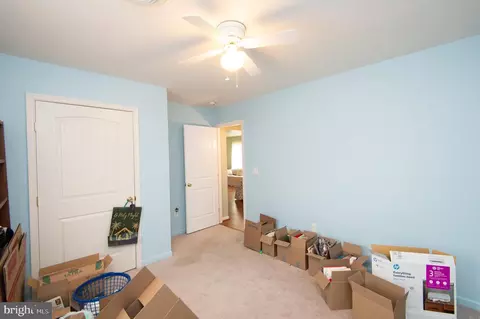 Bedroom - 118 Jackson St, Hurlock, MD 21643 photo 3 of 11