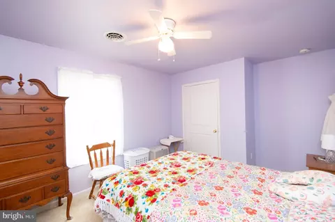 Bedroom - 118 Jackson St, Hurlock, MD 21643 photo 8 of 11
