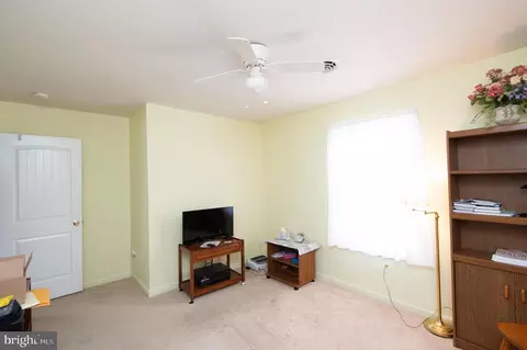 Bedroom - 118 Jackson St, Hurlock, MD 21643 photo 9 of 11