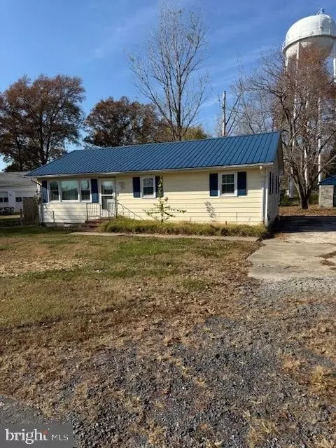 15 Sugar Dr, East New Market, MD 21631