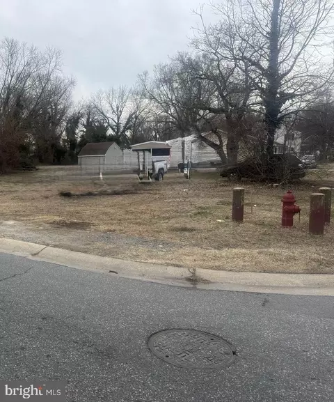 832 Park Ln, Cambridge, MD 21613