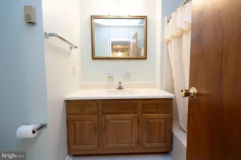 Bath - 5546 Bonnie Brook Rd, Cambridge, MD 21613 photo 2 of 2