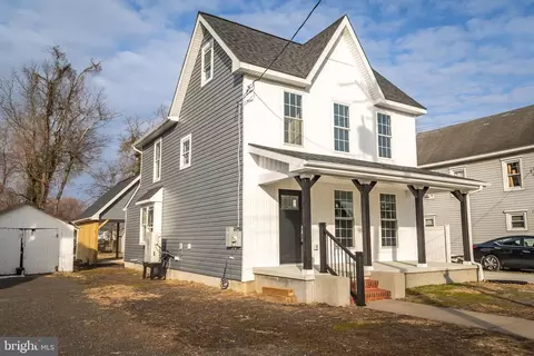 202 Taylor Ave, Hurlock, MD 21643