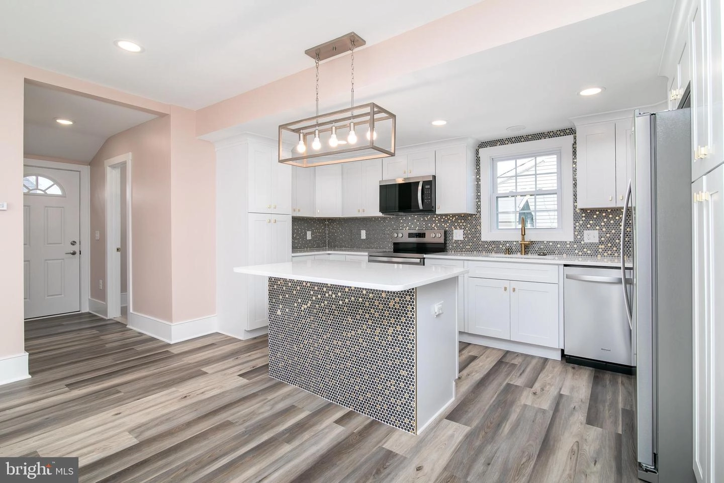Kitchen - 202 Taylor Ave, Hurlock, MD 21643 photo 6 of 7