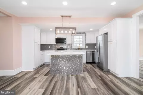Kitchen - 202 Taylor Ave, Hurlock, MD 21643 photo 5 of 7