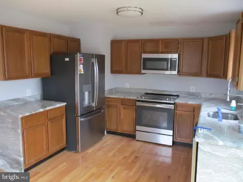 Kitchen - 401 Penn St, Hurlock, MD 21643 photo 2 of 2