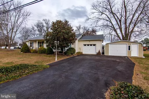5407 Bonnie Brook Rd, Cambridge, MD 21613