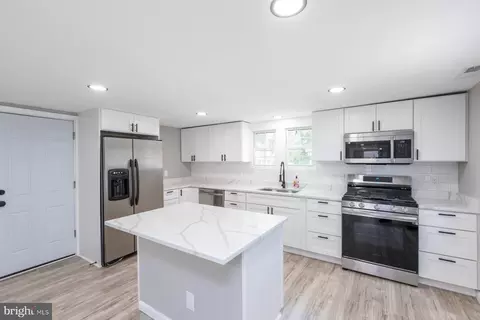 519 Pine St, Cambridge, MD 21613