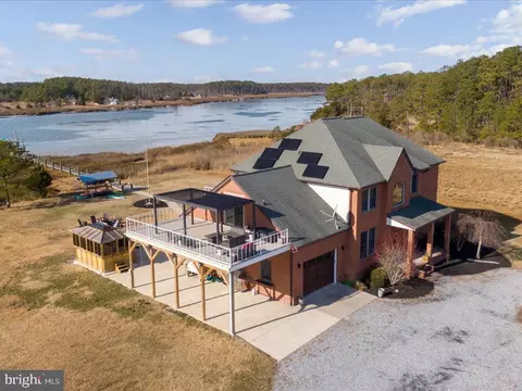 4404 Pine Top Rd, Taylors Island, MD 21669