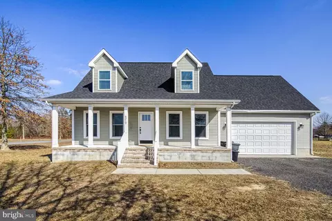 6219 Solomons Cir, Hurlock, MD 21643