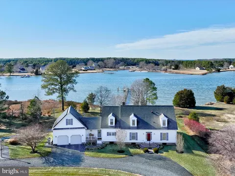 5630 Ross Neck Rd, Cambridge, MD 21613
