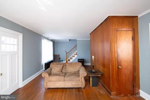 Entry Way - 202 Killarney Rd, Cambridge, MD 21613 photo 1 of 10
