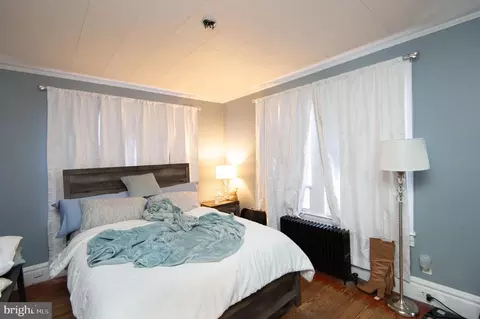 Bedroom - 202 Killarney Rd, Cambridge, MD 21613 photo 1 of 14