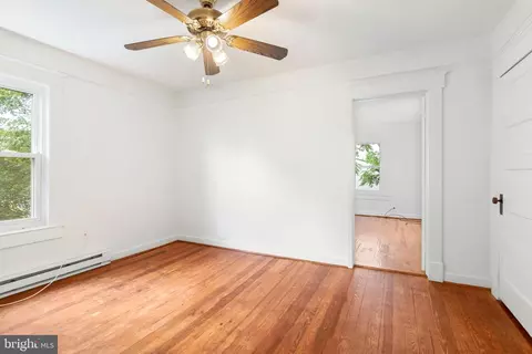 Bedroom - 201 Washington St, Cambridge, MD 21613 photo 1 of 3