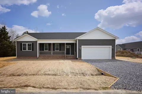 310 Trinity Aly, East New Market, MD 21631