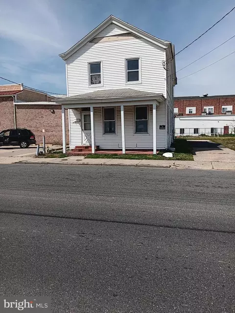421 Cedar St, Cambridge, MD 21613 photo 1