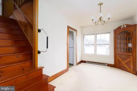 Living - 306 N Main, Hurlock, MD 21643 photo 5 of 5