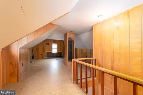 Entry Way - 306 N Main, Hurlock, MD 21643 photo 3 of 3