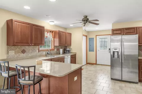4270 Beulah Rd, Hurlock, MD 21643 photo 3