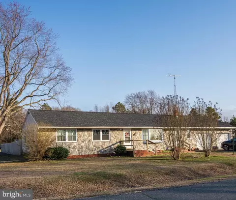 5649 Thompsontown Rd, East New Market, MD 21631