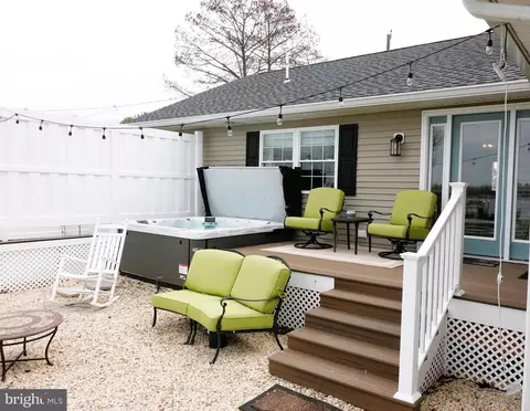 Exterior - 1604 Deep Point Rd, Woolford, MD 21677 photo 3 of 5