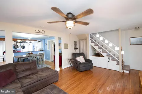 Entry Way - 202 Choptank Ave, Cambridge, MD 21613 photo 1 of 7