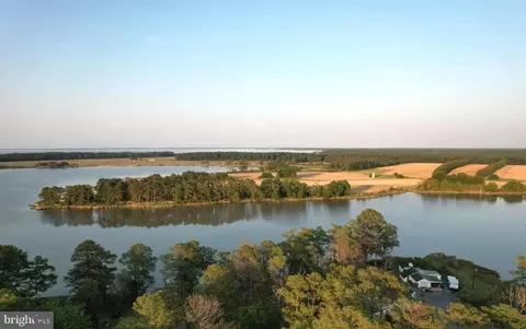 6109 Twin Point Cove Rd, Cambridge, MD 21613