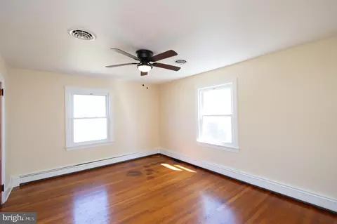 Bedroom - 412 E Appleby Ave, Cambridge, MD 21613 photo 1 of 11