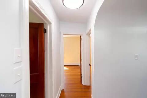 Entry Way - 412 E Appleby Ave, Cambridge, MD 21613 photo 5 of 8
