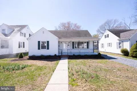 Exterior - 412 E Appleby Ave, Cambridge, MD 21613 photo 5 of 6