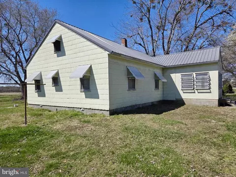 404 Linden Ln, Vienna, MD 21869