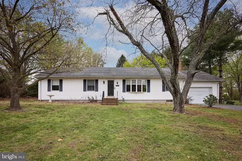 5543 Bonnie Brook Rd, Cambridge, MD 21613