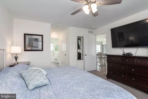 Bedroom - 6708 Bens Ln, Hurlock, MD 21643 photo 2 of 3