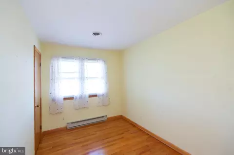 Bedroom - 4736 Egypt Rd, Cambridge, MD 21613 photo 3 of 6