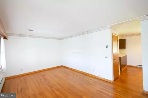 Living - 4736 Egypt Rd, Cambridge, MD 21613 photo 1 of 6