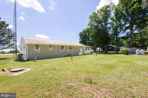 Exterior - 4736 Egypt Rd, Cambridge, MD 21613 photo 4 of 9