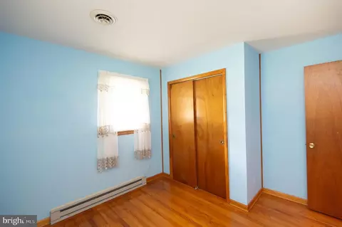Bedroom - 4736 Egypt Rd, Cambridge, MD 21613 photo 6 of 6