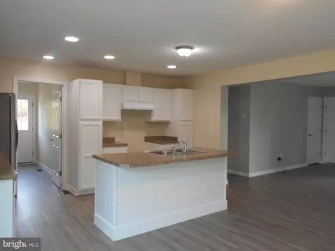 6271 Solomons Cir, Hurlock, MD 21643 photo 3