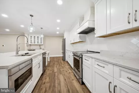 405 Collins Ave, Hurlock, MD 21643 photo 9