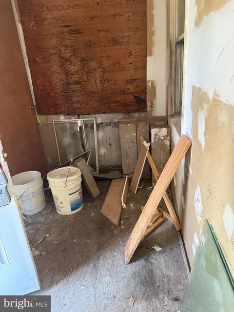 513 Cedar St, Cambridge, MD 21613 photo 2
