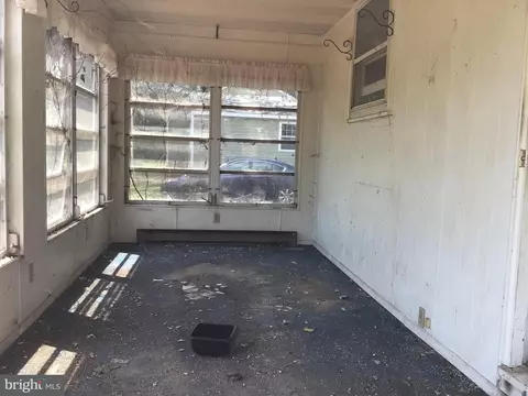 Exterior - 4915 Harrison Ferry Rd, Hurlock, MD 21643 photo 5 of 5