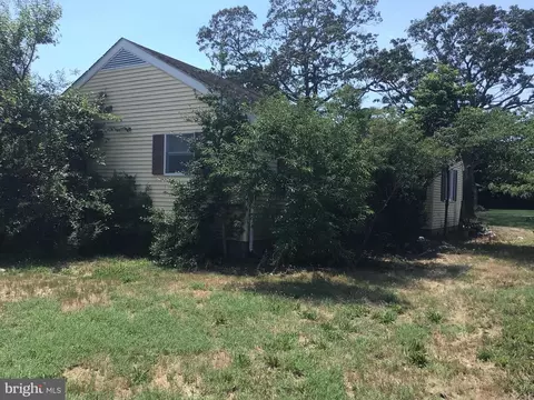 Exterior - 4915 Harrison Ferry Rd, Hurlock, MD 21643 photo 1 of 5