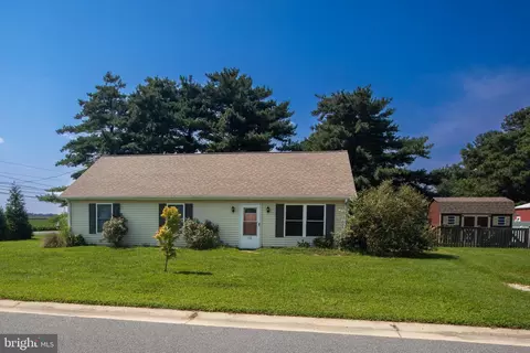 100 Barnes Ct, Hurlock, MD 21643 photo 3