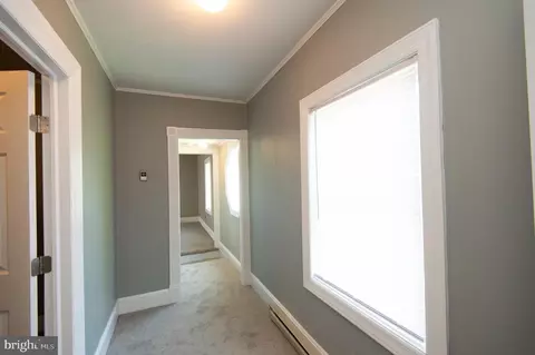 Entry Way - 305 S Main St, Hurlock, MD 21643 photo 8 of 13